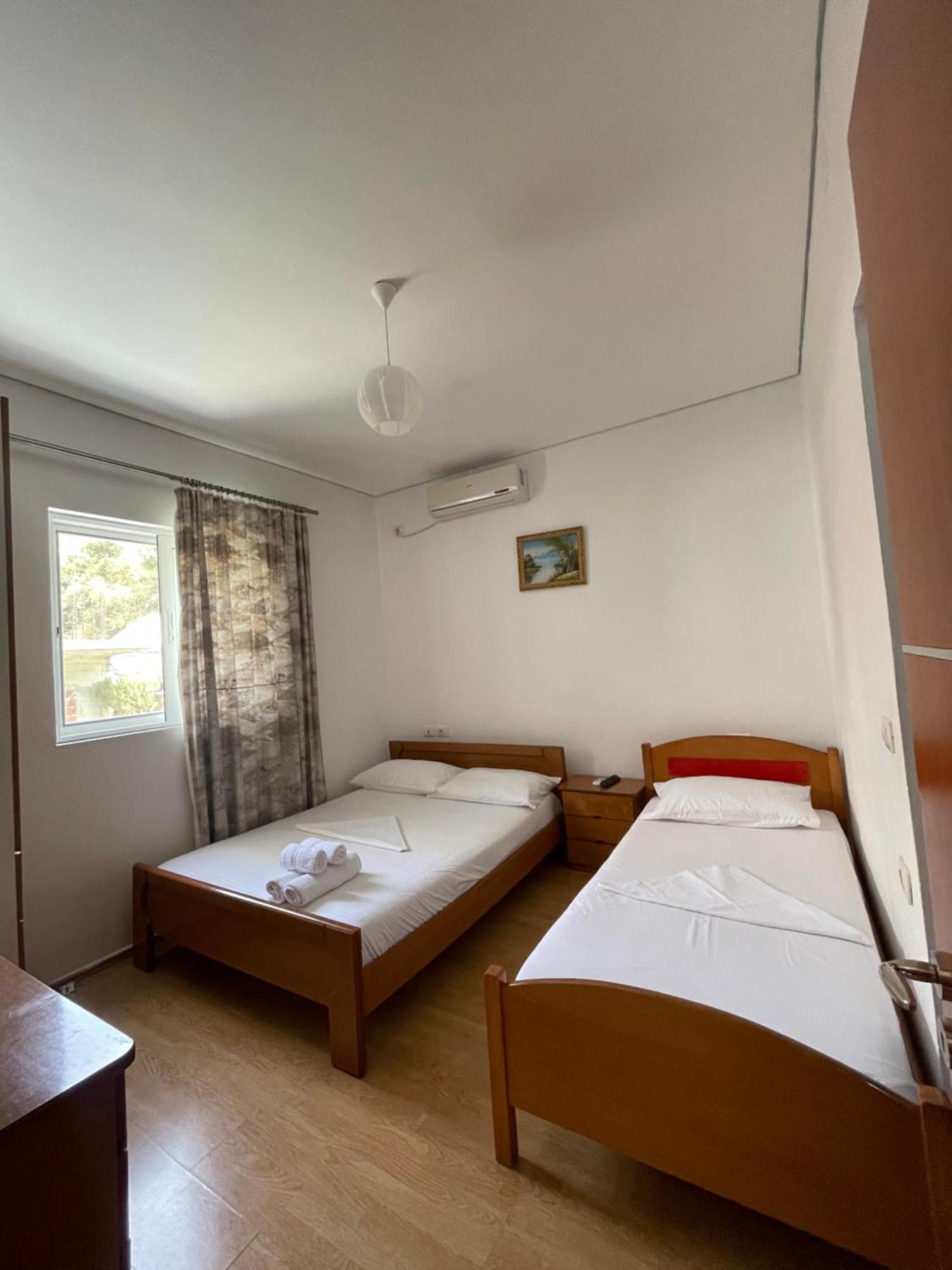 Keivi Guesthouse Sarandë Exterior foto